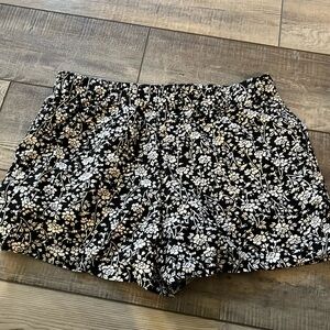 Adorable Loft size medium shorts.